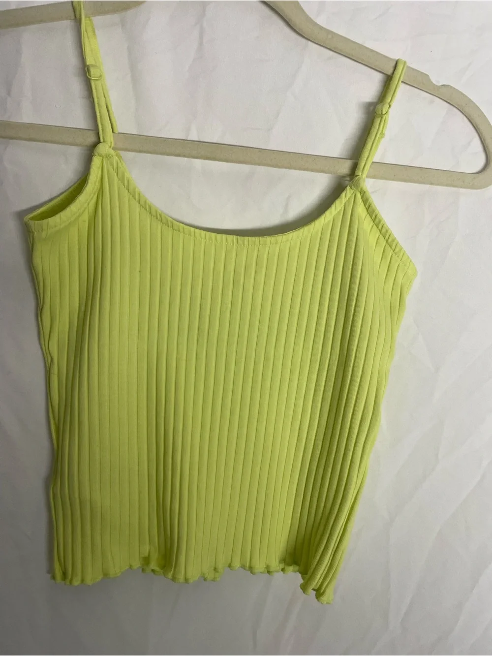 Adjustable Lime Ribbed Button Cami - Picture 2 of 3